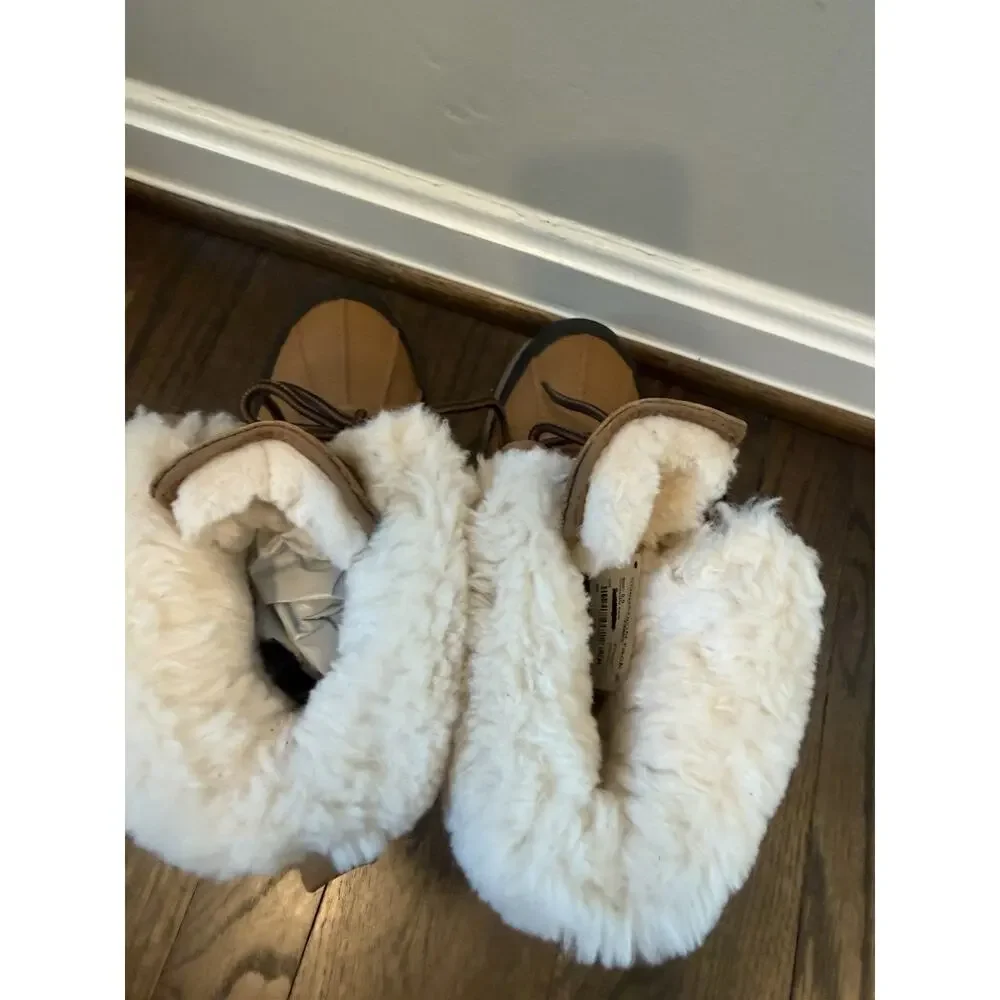 UGG Women's Adirondack III Short Chestnut Leather Wateproof Boots Sz 6 NEW $250